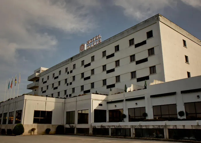 Hotel D. Luis Coímbra Con una Pista de Golf