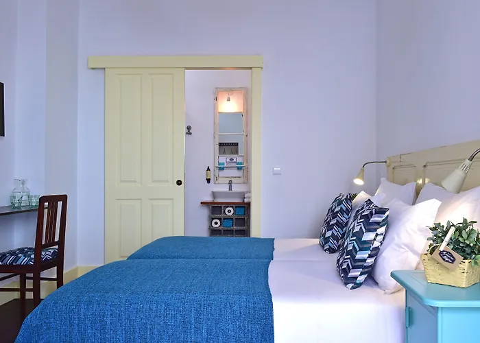 Mercearia D'Alegria Boutique B&B Peniche