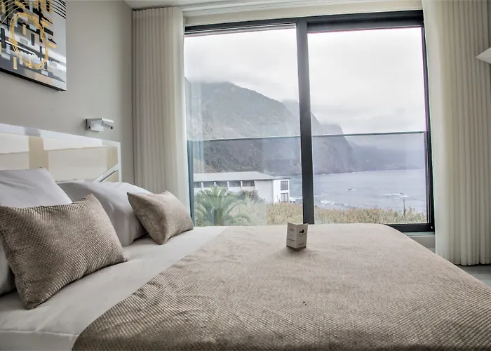Calamar Hotel São Vicente