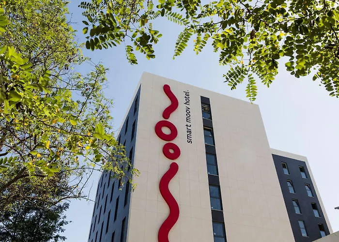 Porto hotels near Casa-Museu Marta Ortigao Sampaio
