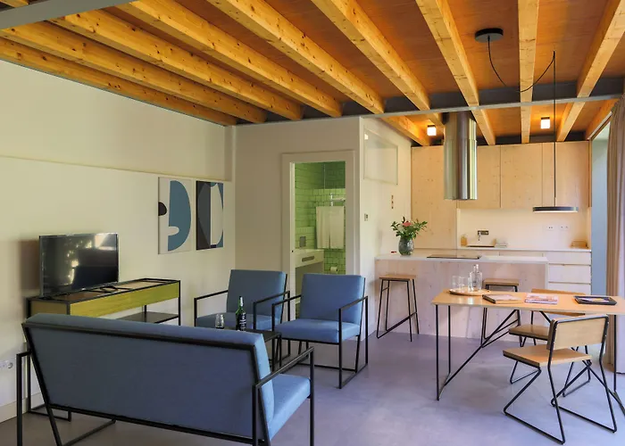 Menina Colina Guesthouse OOporto