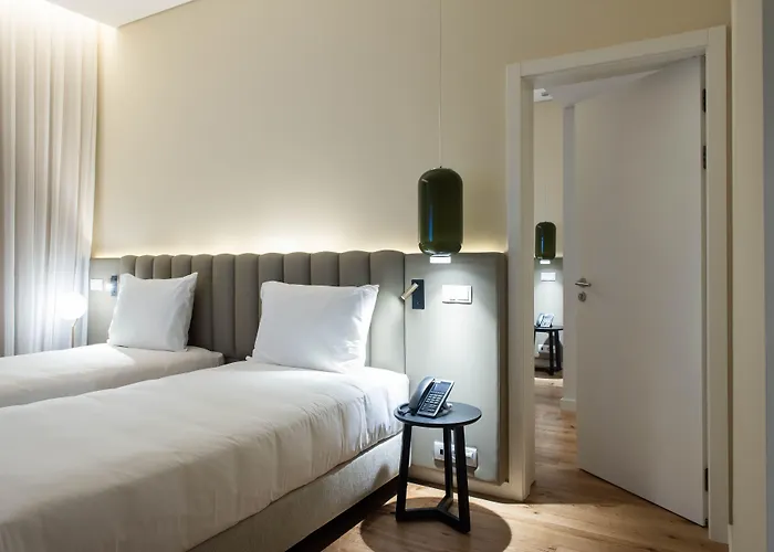 Sines Sea View Business & Leisure Hotel