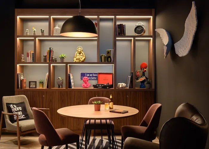 Hotel Moxy Lisboa Oriente