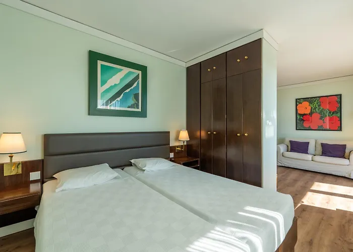 Hotel Apartamento Solverde Espinho  - un Hotel de 4 estrellas