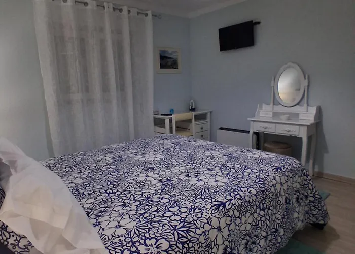 Villa Casas Da Roseira 2+1 Famalicao Nazaré