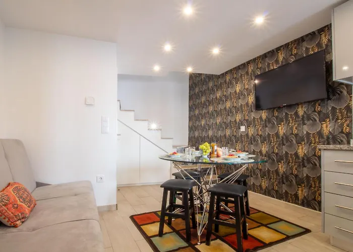 Alto Da Lapa House W Parking By Lovelystay Porto