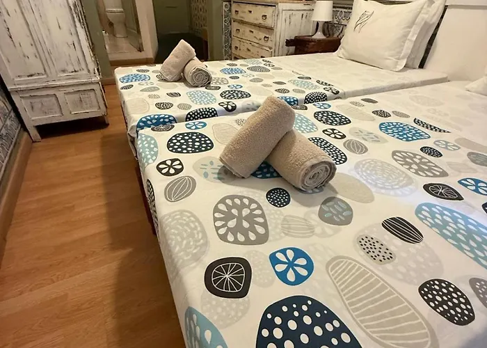 New Aljubarrota Guest House Lisbona