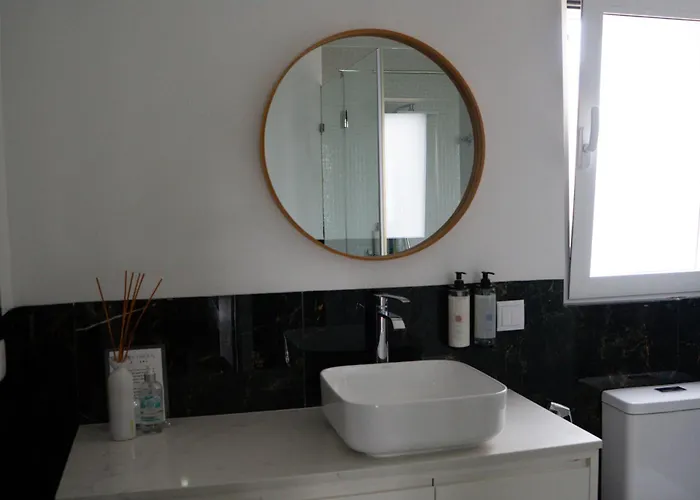 Luna House & Cowork Cascais