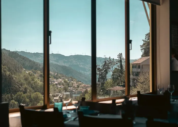 Hotels in Geres