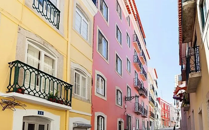 Hello Lisbon Sao Bento Valley Boutique Apartments