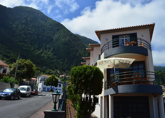 Hotéis em Ponta Delgada