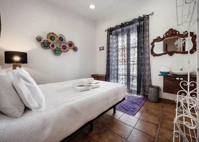 Peacock House Hotel Evora