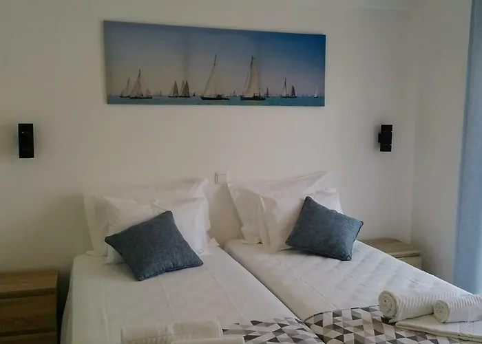 D.Ana Guesthouse Lagos